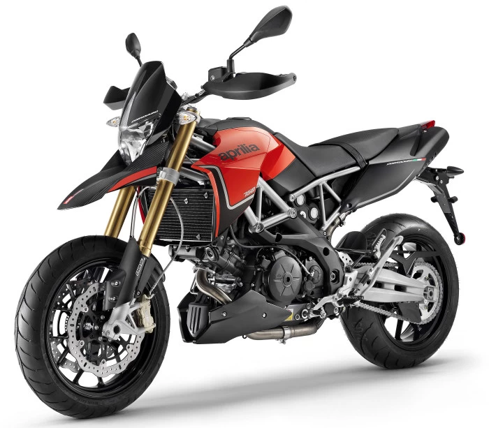 Aprilia-SMV-750-Dorsoduro-2014-700px